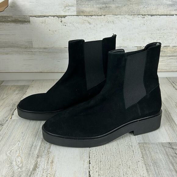 Stuart Weitzman Henley Chelsea womens 9B Black Suede Ankle Boots - Picture 1 of 11